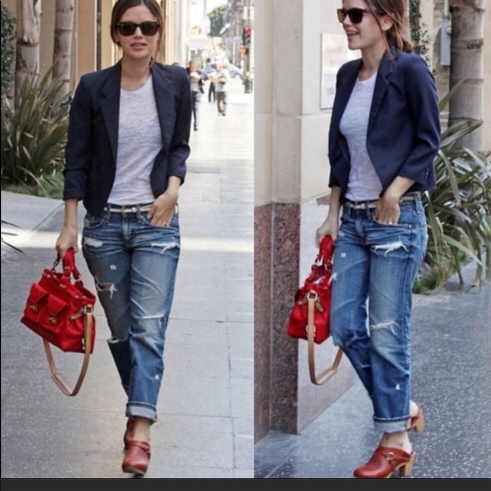AG Destroyed Jeans